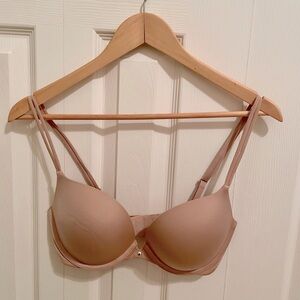 Victorias Secret Sexy Push Up Bra 32DD